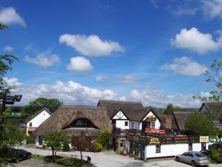 Guy'S Thatched Hamlet Barton  Luaran gambar
