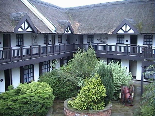 Guy'S Thatched Hamlet Barton  Luaran gambar